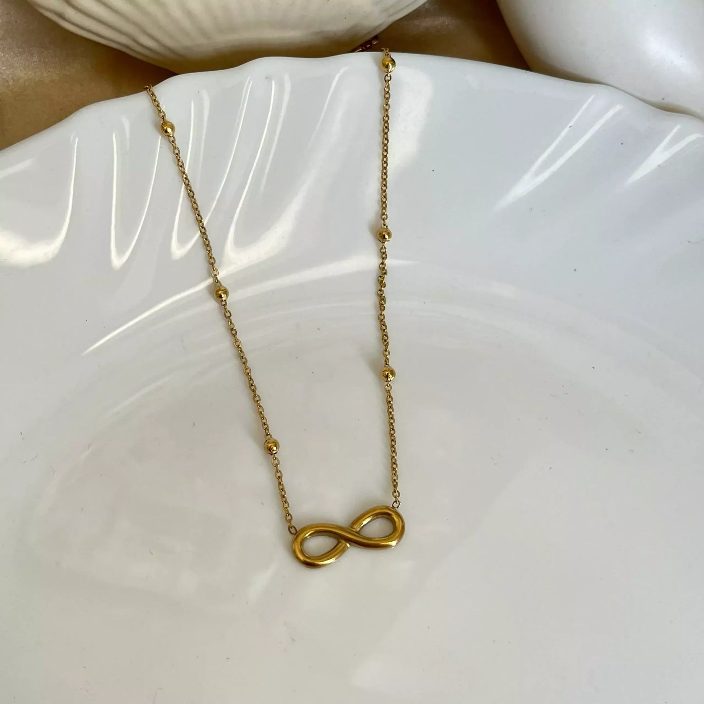 Eternal Elegance Infinity Necklace – Gold-Plated